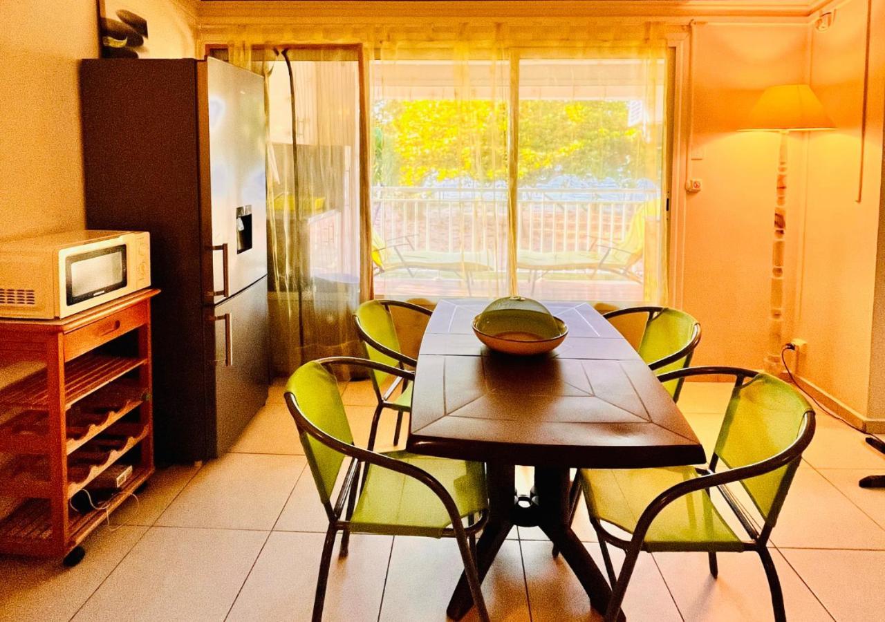 Studio Emeraude - Vue Mer - 6 Personnes Le Moule Ngoại thất bức ảnh