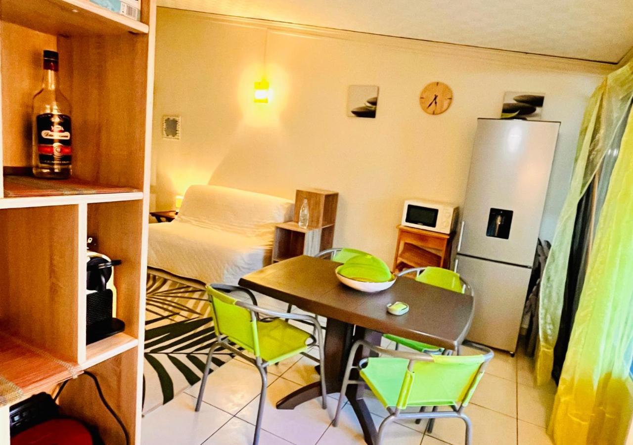Studio Emeraude - Vue Mer - 6 Personnes Le Moule Ngoại thất bức ảnh